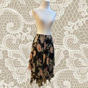 Vintage ralph lauren floral asymmetric skirt